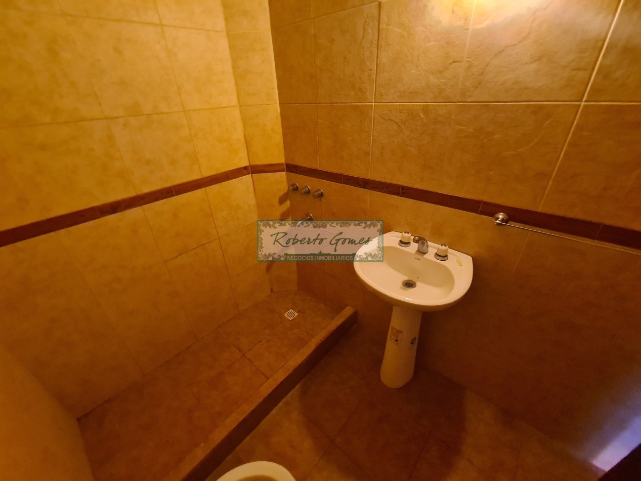 DUPLEX DE 4 AMBIENTES A 50 MTS TERMINAL MAR DEL TUYU