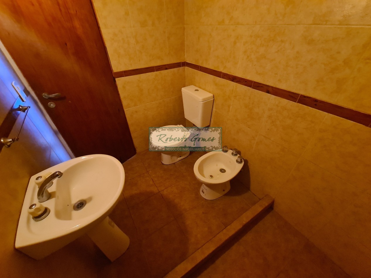 DUPLEX DE 4 AMBIENTES A 50 MTS TERMINAL MAR DEL TUYU