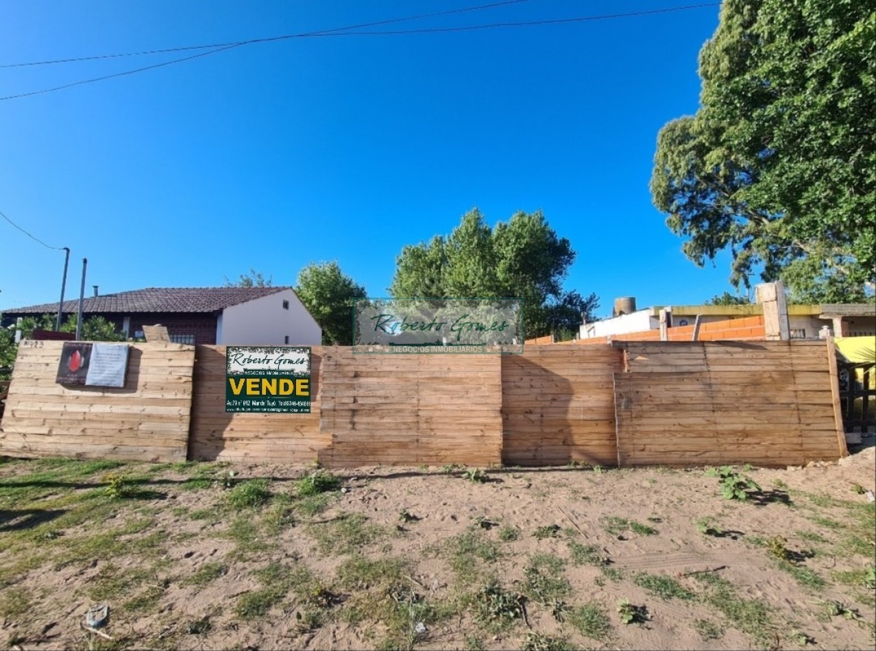 VENTA DE CHALET (de pozo) en linda zona de playas