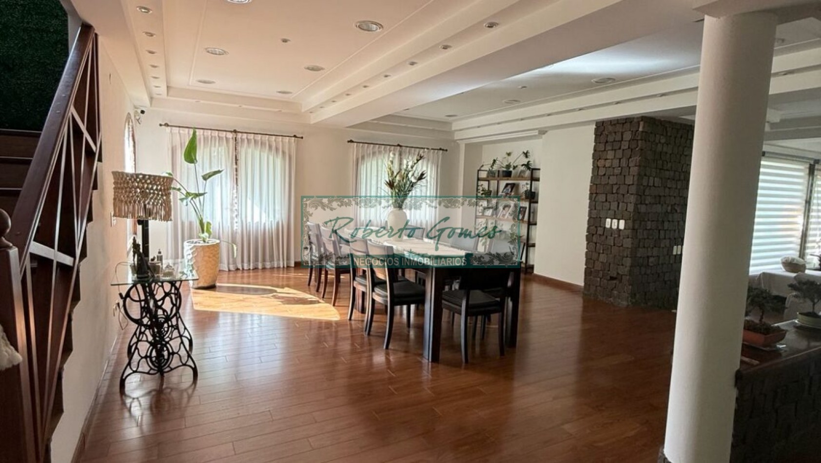 Espectacular casa con enorme terreno