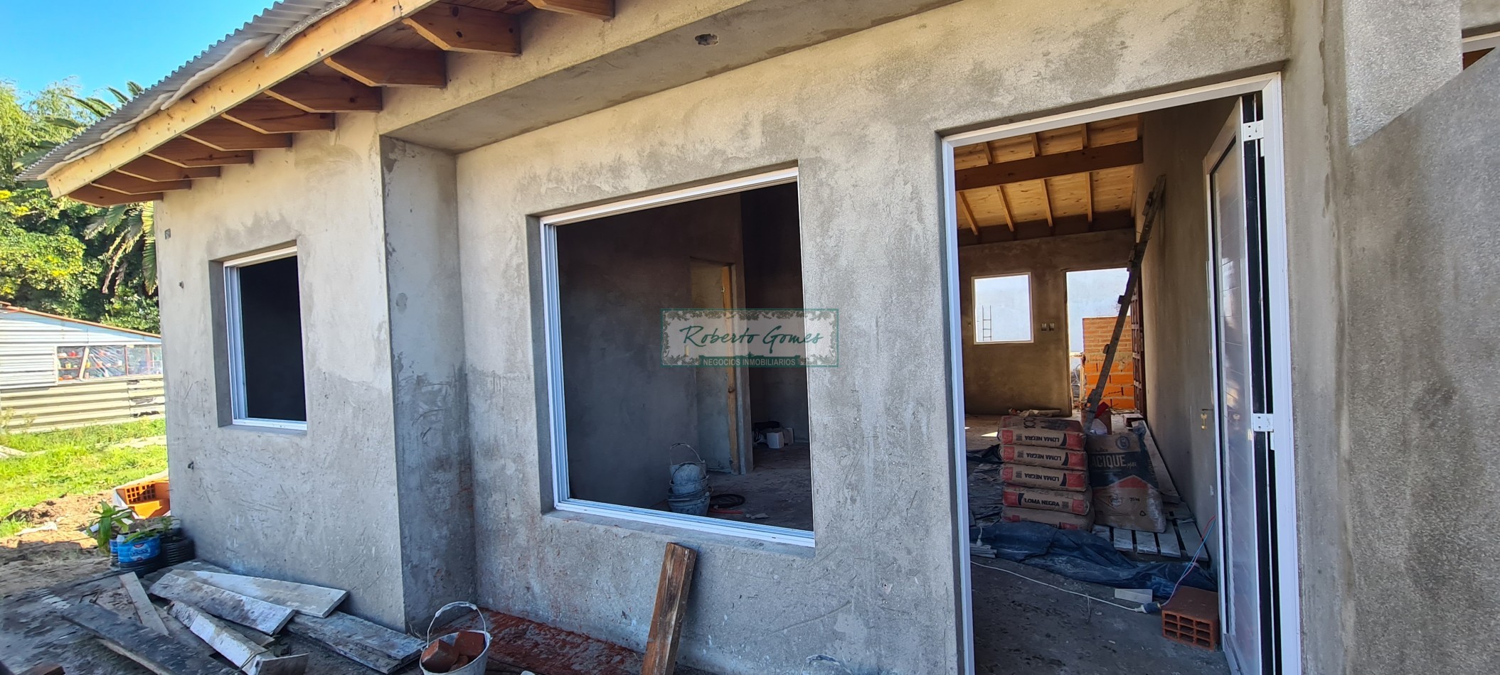 CHALET DE 3 AMBIENTES con 1/2 LOTE