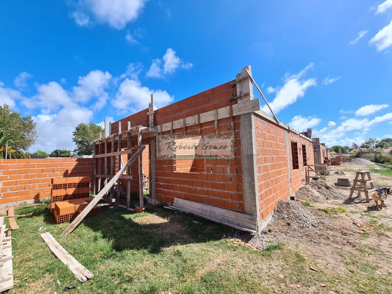 CHALET (ph) EN DESARROLLO FINANCIADO