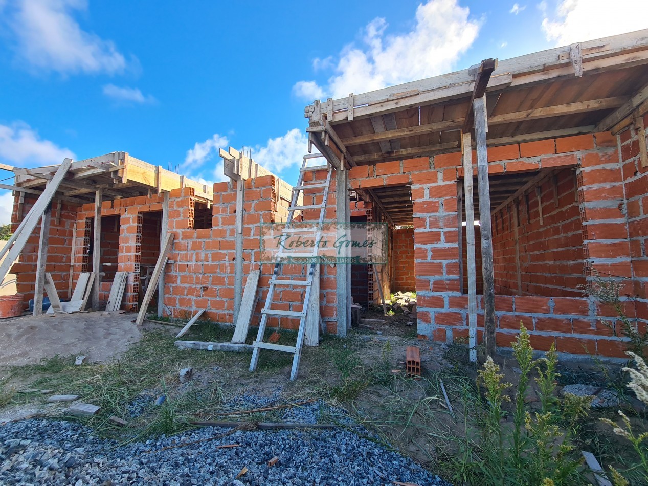 DUPLEX en MAR DEL TUYU con financiacion