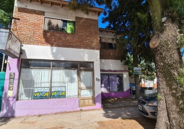 Local comercial y vivienda sobre Av. 79