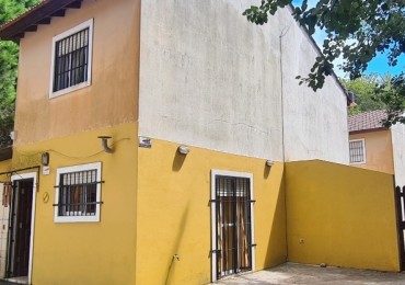 Duplex de 3 ambientes con 2 baños