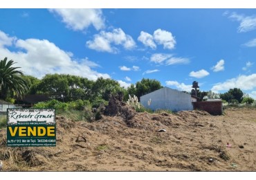HERMOSO LOTE BALDIO A 100 MTS DE AV.79