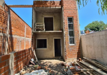 DUPLEX 3 AMBIENTES EN DESARROLLO