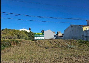 LOTE en MAR DEL TUYU - OPORTUNIDAD FRENTE AL MAR