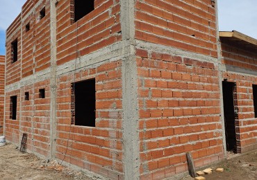 DUPLEX a estrenar en MAR DEL TUYU - ¡EXCELENTE UBICACION!