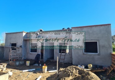 CHALET (ph) EN POZO