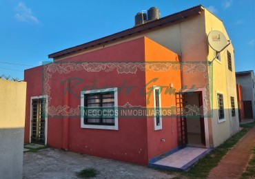 DUPLEX DE 4 AMBIENTES A 50 MTS TERMINAL MAR DEL TUYU