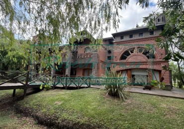 Espectacular casa con enorme terreno