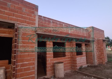 CHALET EN CONSTRUCCION CON 1/2 LOTE