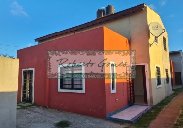 DUPLEX DE 4 AMBIENTES A 50 MTS TERMINAL MAR DEL TUYU