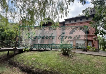 Espectacular casa con enorme terreno