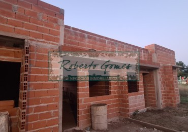 CHALET EN CONSTRUCCION CON 1/2 LOTE